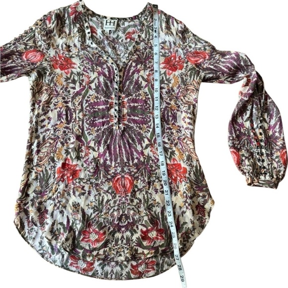 NWOT Haute Hippie Silk Blouse Rivet Link Accents Floral Top Shirt - Picture 6 of 9
